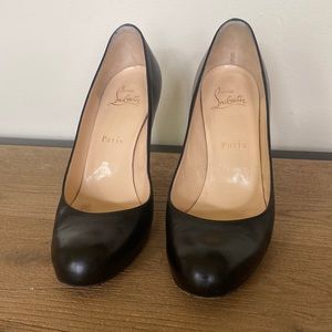Louboutin, size 38,